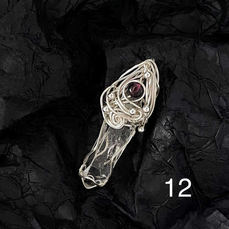 White Crystal Pendant with Pure Energy3