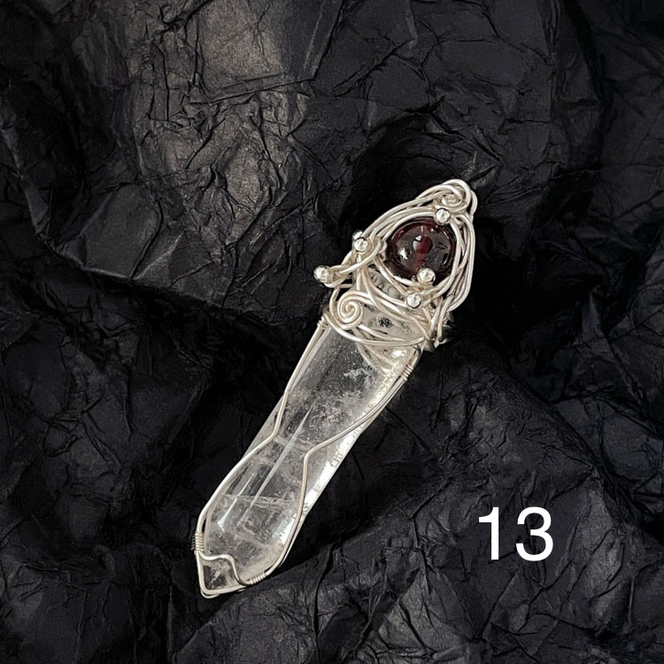 White Crystal Pendant with Pure Energy3