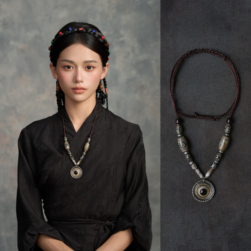 Tibetan Pharmacist's Eye Dzi Bead Necklace