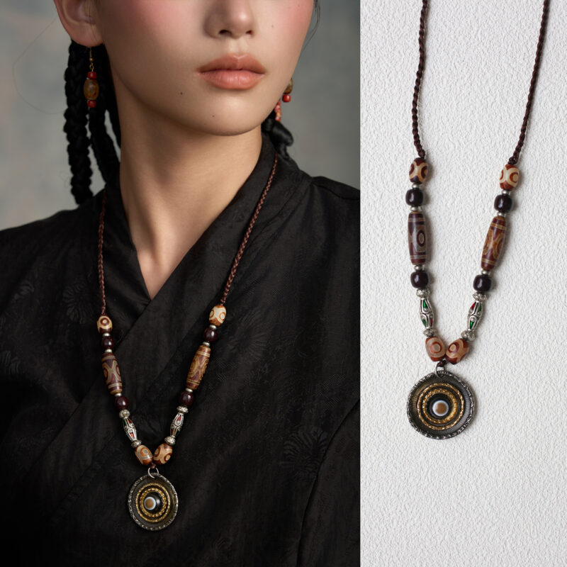 Tibetan Pharmacist's Eye Dzi Bead Necklace