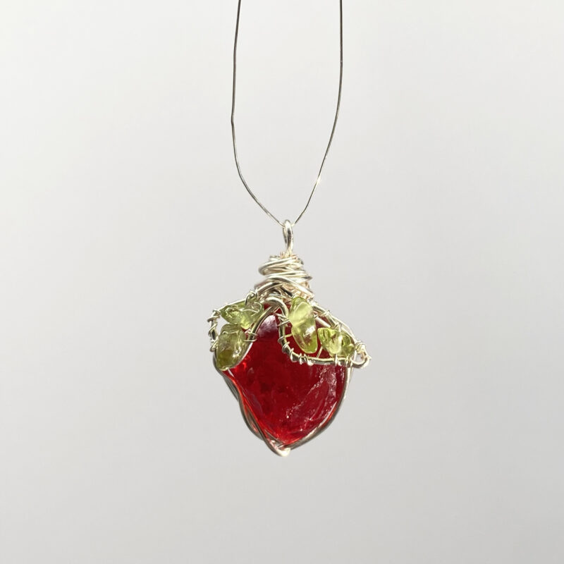 主图-04 Strawberry Peridot Energy Necklace