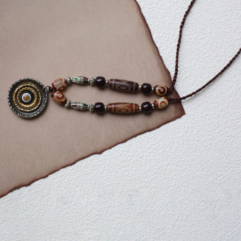 Tibetan Pharmacist's Eye Dzi Bead Necklace