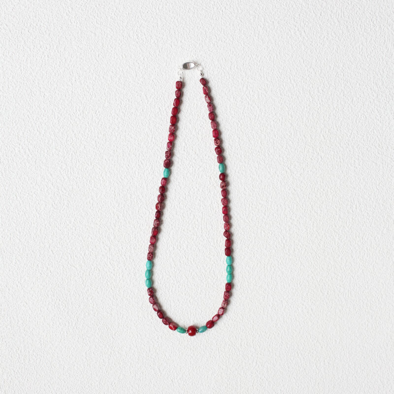 Necklace made of colorful ore and bodhi beads